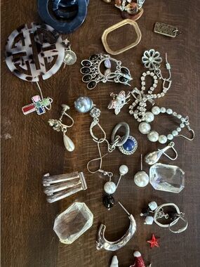 Huge mixed jewelry lot broken pieces and parts for crafting metals charms somuch